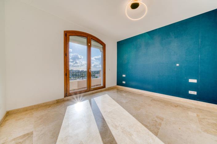 Image No.30-3 Bed Semi-Detached for sale