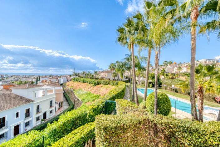 Image No.33-3 Bed Semi-Detached for sale