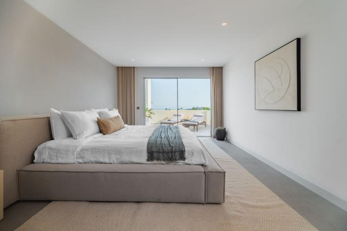 Image No.15-3 Bed Penthouse for sale