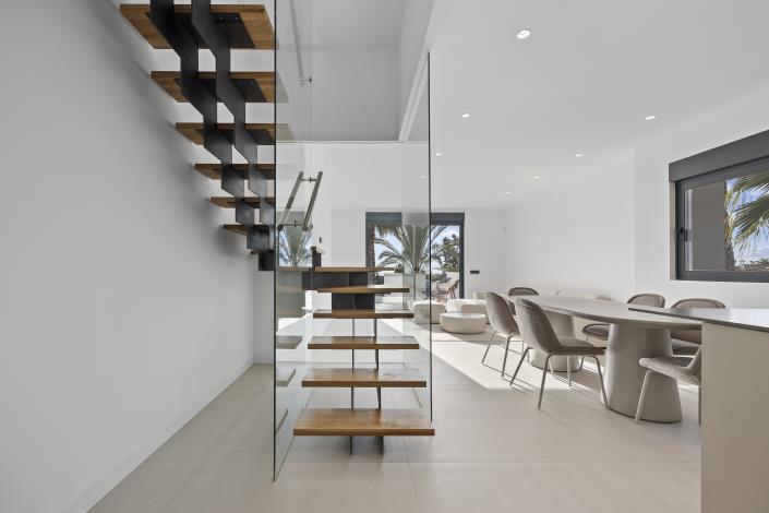 Image No.16-3 Bed Duplex for sale