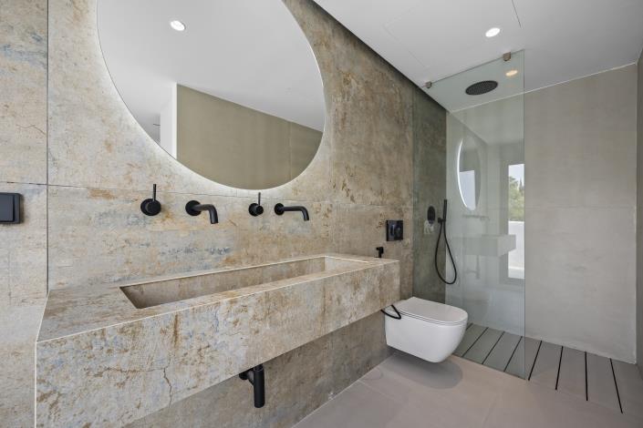 Image No.24-3 Bed Duplex for sale