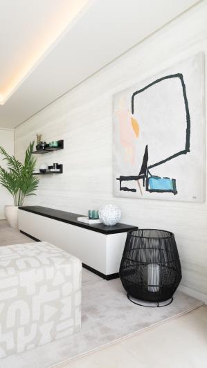 Image No.18-4 Bed Apartment for sale