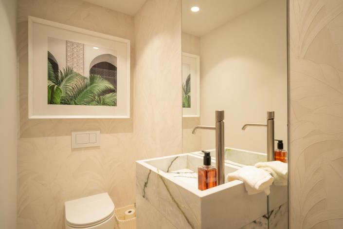 Image No.17-3 Bed Apartment for sale