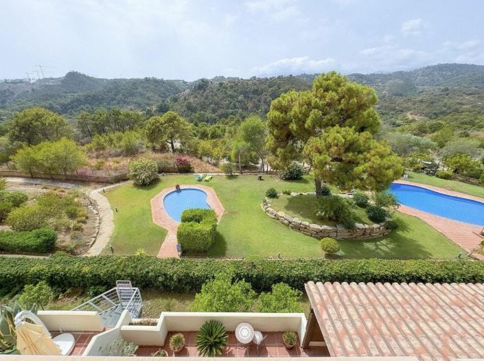 Image No.3-Penthouse de 2 chambres à vendre à Estepona