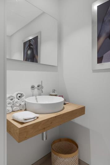 Image No.8-3 Bed Apartment for sale