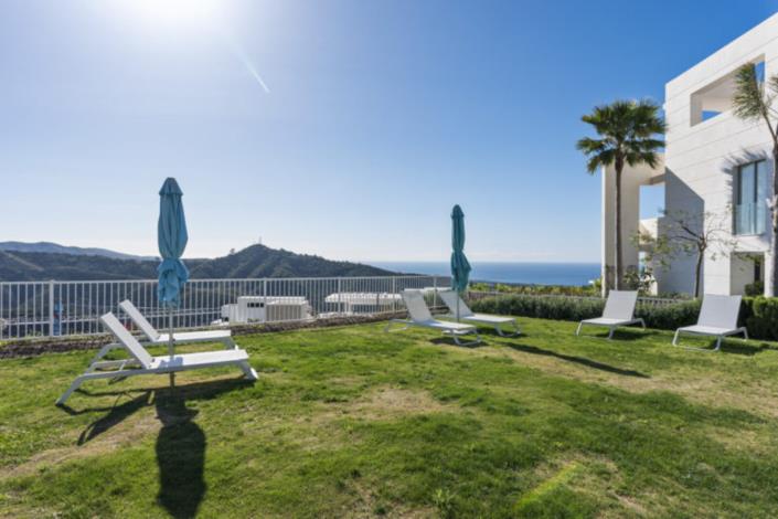 Image No.30-3 Bed Apartment for sale