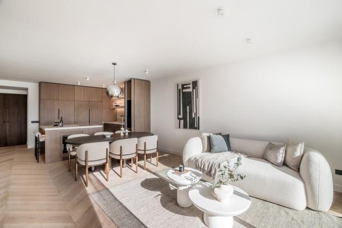 Image No.17-4 Bed Penthouse for sale