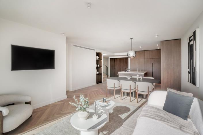 Image No.18-4 Bed Penthouse for sale