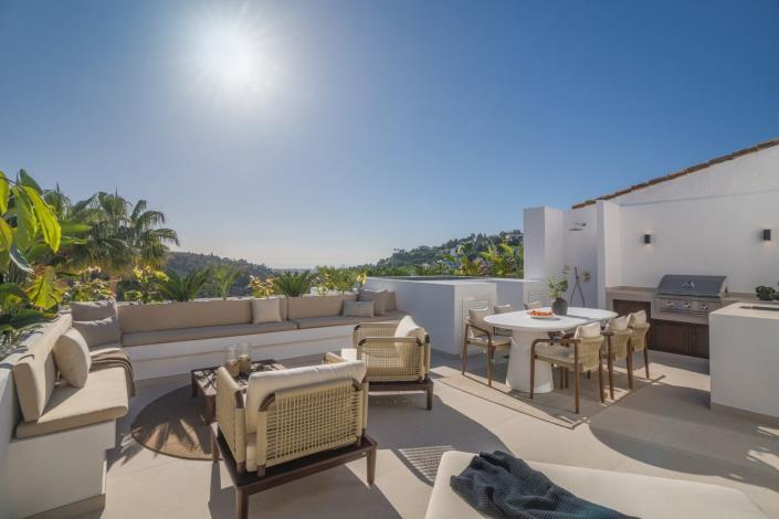 Image No.1-4 Bed Penthouse for sale