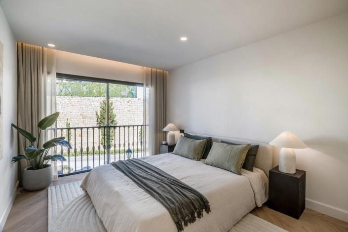 Image No.26-4 Bed Penthouse for sale