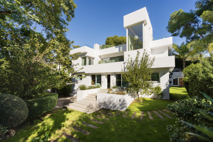 Image No.1-Villa / Détaché de 6 chambres à vendre à Nueva Andalucia