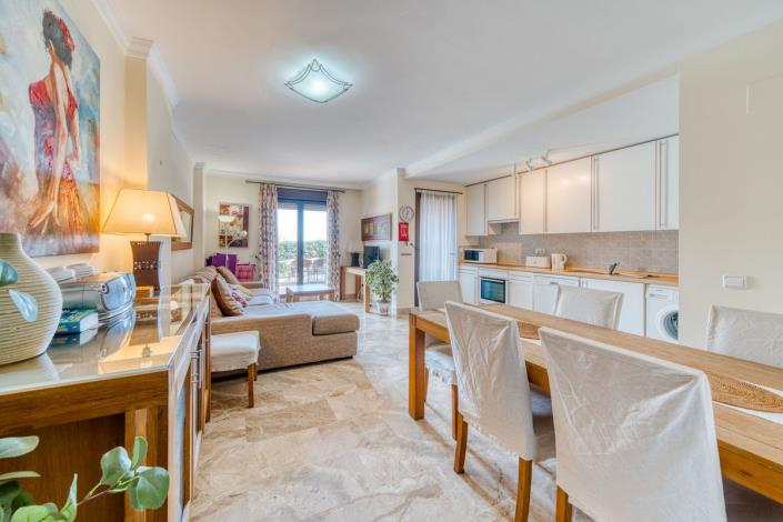 Image No.5-Appartement de 2 chambres à vendre à Estepona