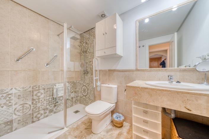 Image No.13-Appartement de 2 chambres à vendre à Estepona