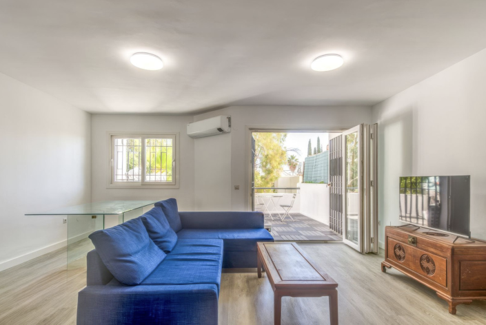 Image No.12-3 Bed Townhouse for sale