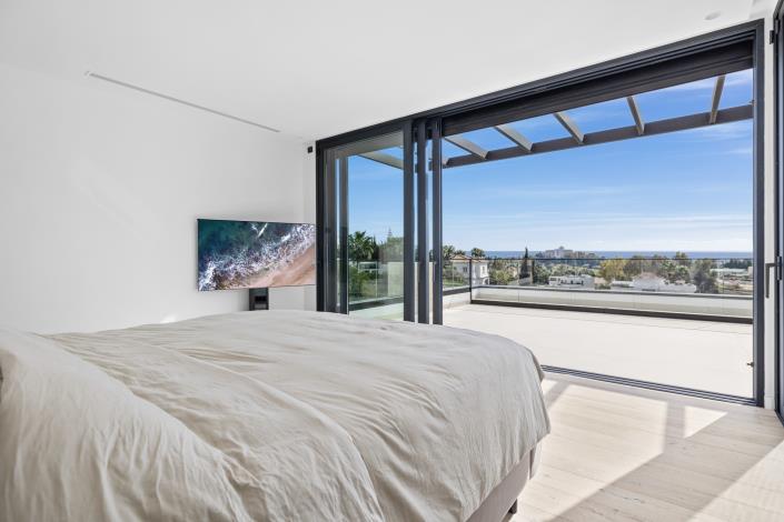 Image No.37-4 Bed Villa for sale