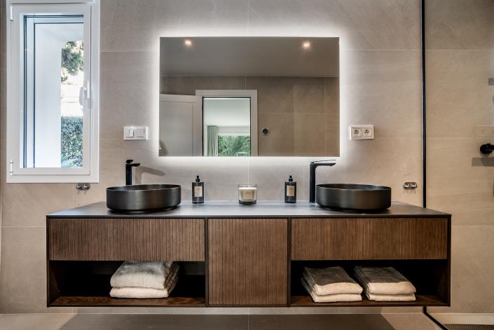 Image No.16-4 Bed Apartment for sale