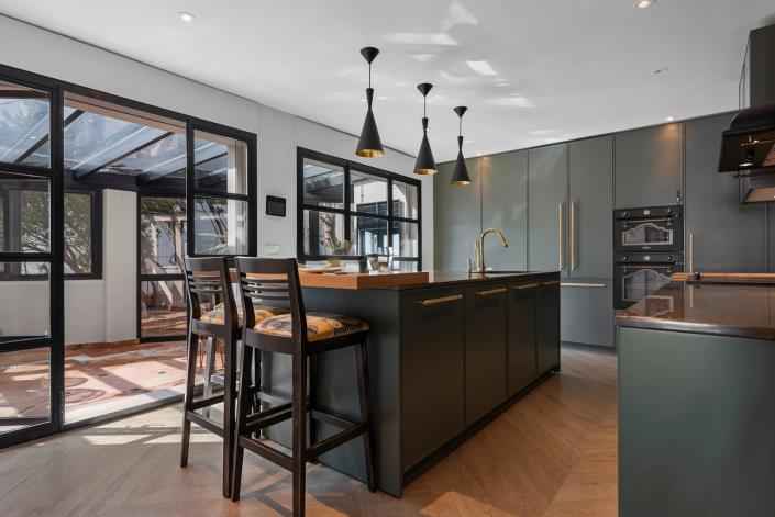 Image No.12-4 Bed Duplex for sale