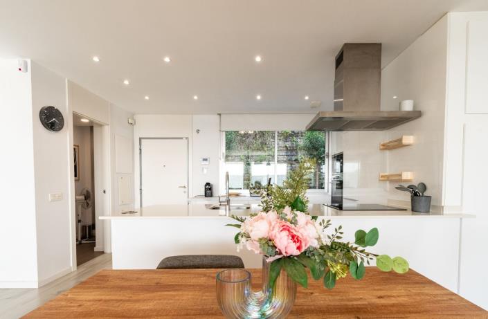 Image No.6-3 Bed Townhouse for sale