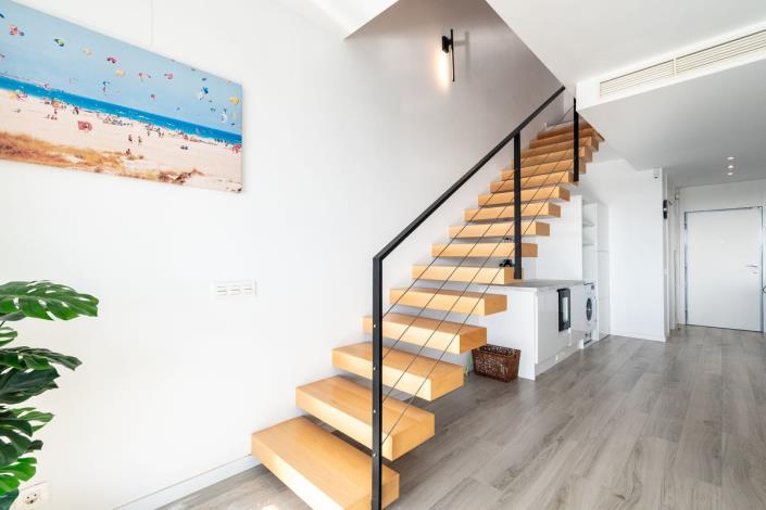 Image No.9-3 Bed Townhouse for sale