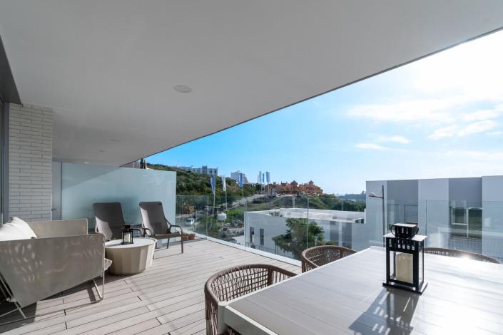 Image No.20-3 Bed Townhouse for sale