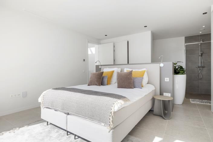 Image No.28-5 Bed Villa for sale