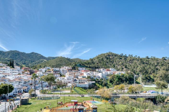 Image No.2-3 Bed Penthouse for sale