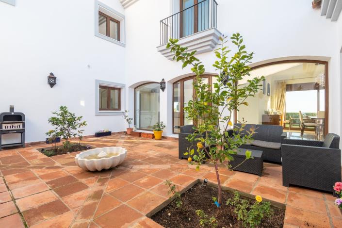 Image No.13-Villa de 4 chambres à vendre à San Roque