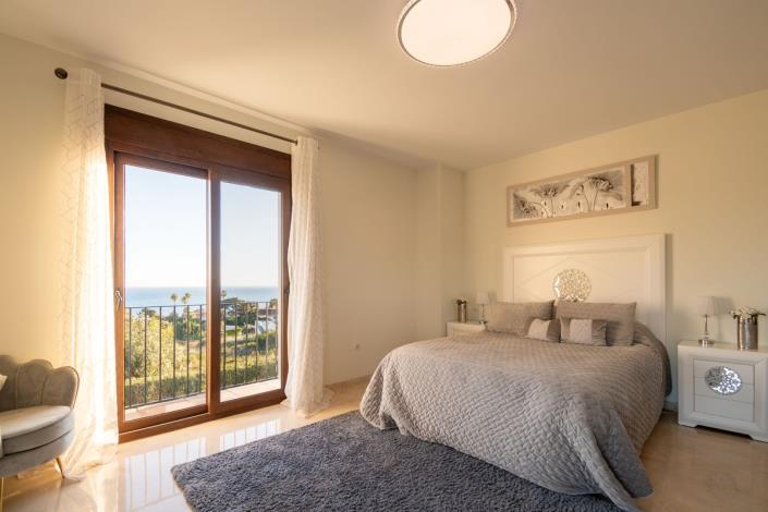 Image No.23-Villa de 4 chambres à vendre à San Roque