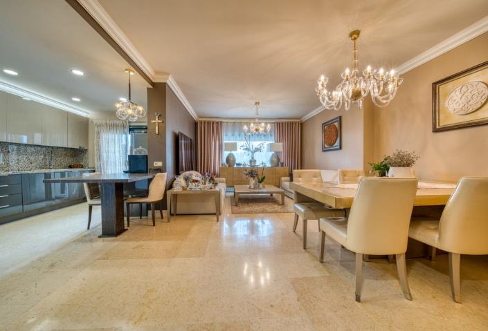 Image No.15-5 Bed Apartment for sale