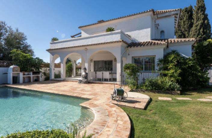 Image No.17-5 Bed Villa for sale