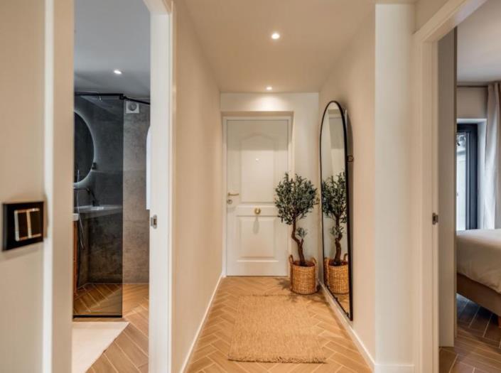 Image No.15-4 Bed Townhouse for sale