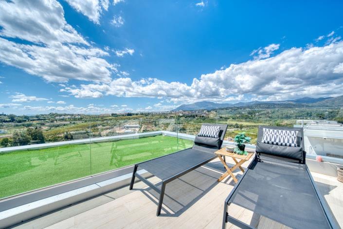 Image No.5-3 Bed Townhouse for sale