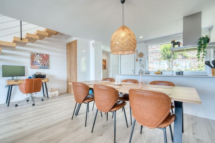 Image No.18-3 Bed Townhouse for sale