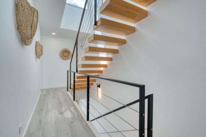 Image No.25-3 Bed Townhouse for sale