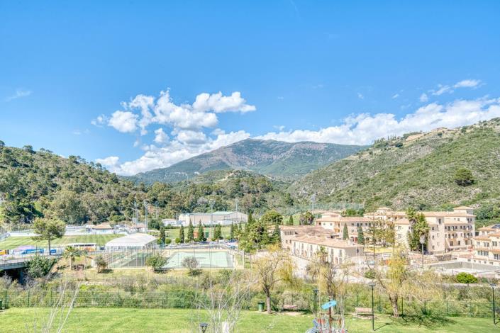 Image No.26-3 Bed Penthouse for sale