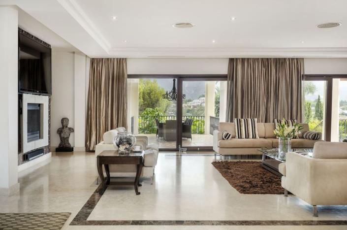 Image No.5-6 Bed Villa for sale