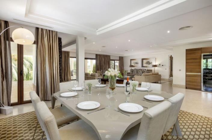 Image No.9-6 Bed Villa for sale