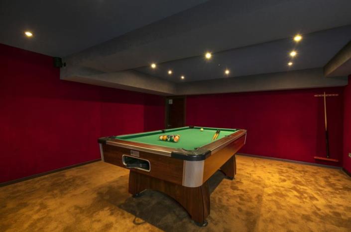 Image No.14-6 Bed Villa for sale