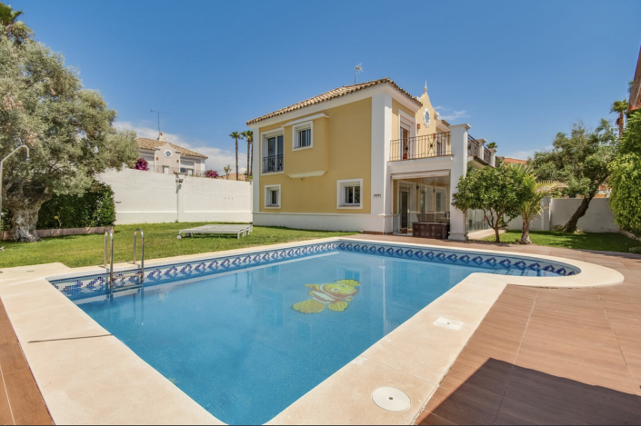 Image No.1-Villa / Détaché de 4 chambres à vendre à La Duquesa