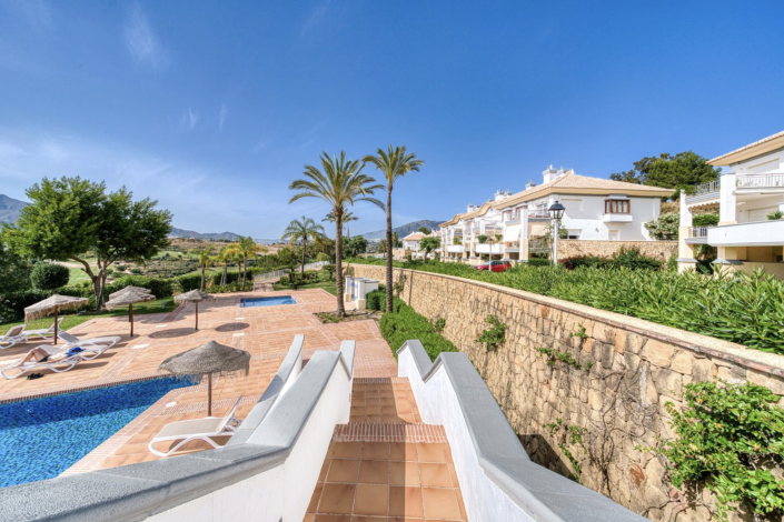 Image No.9-3 Bed Townhouse for sale