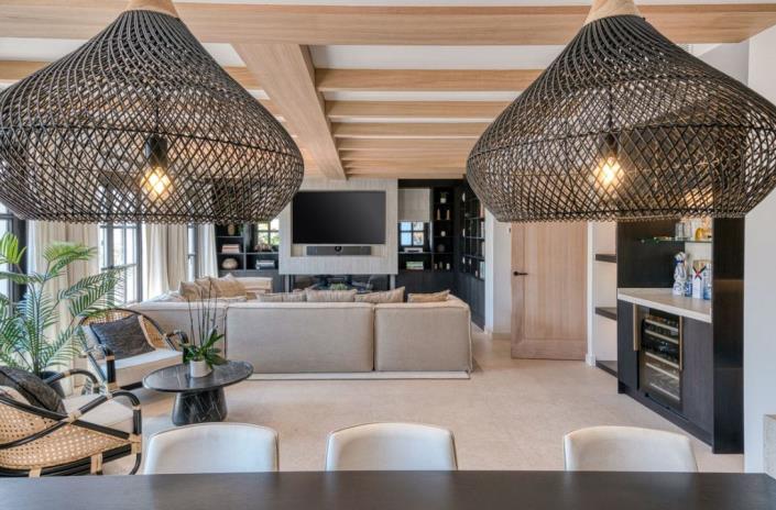 Image No.58-4 Bed Townhouse for sale