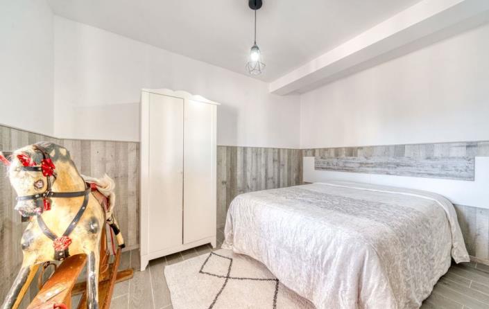 Image No.38-5 Bed Villa for sale