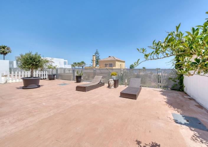 Image No.40-5 Bed Villa for sale