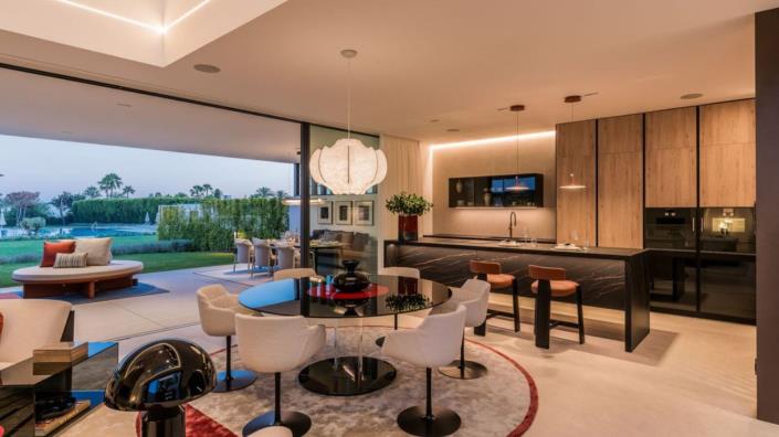 Image No.9-Villa de 4 chambres à vendre à Golden Mile