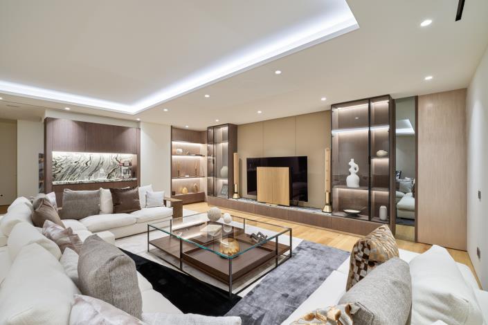 Image No.9-5 Bed Duplex for sale