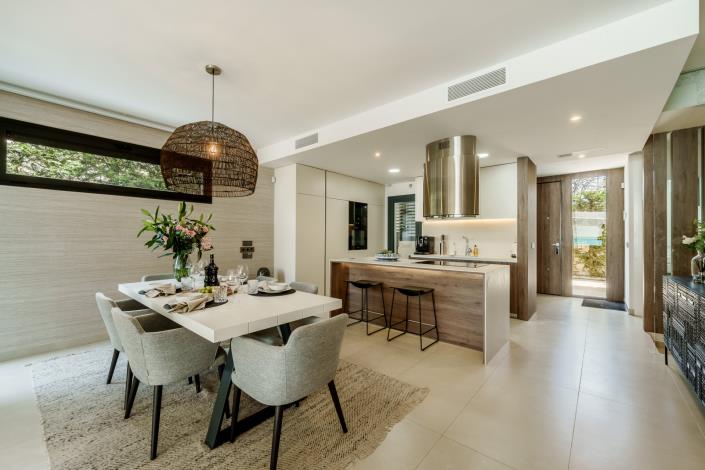 Image No.7-Jumelé de 5 chambres à vendre à Puerto Banus