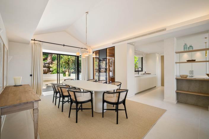 Image No.5-4 Bed Villa for sale