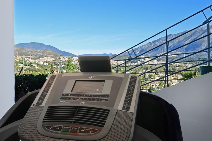 Image No.21-7 Bed Villa for sale