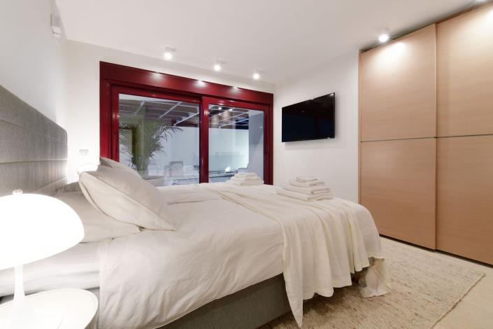 Image No.38-7 Bed Villa for sale