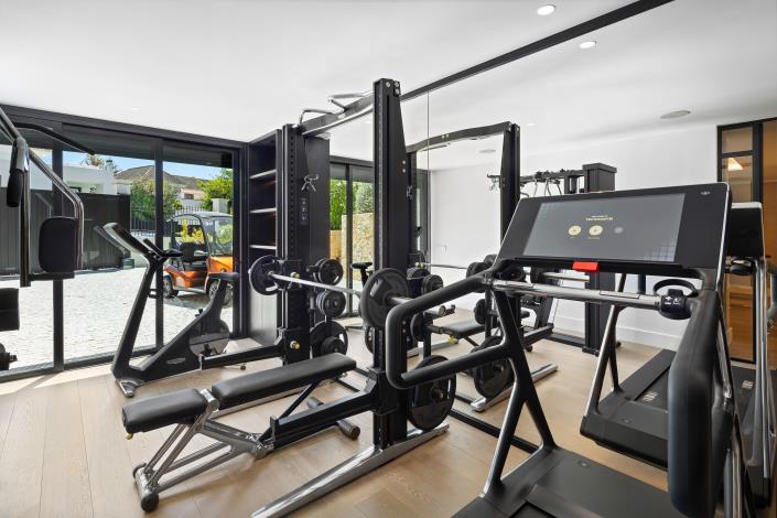 Image No.17-5 Bed Villa for sale